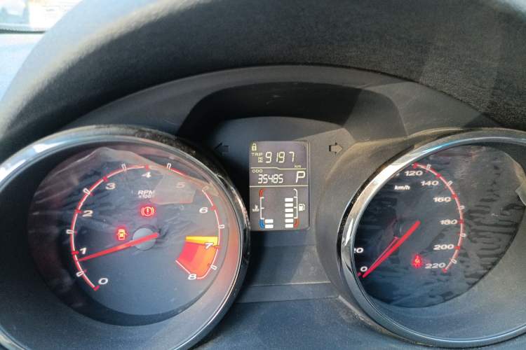 Used MG 5 2012 1.5L Automatic Elite Edition Odometer Close Up