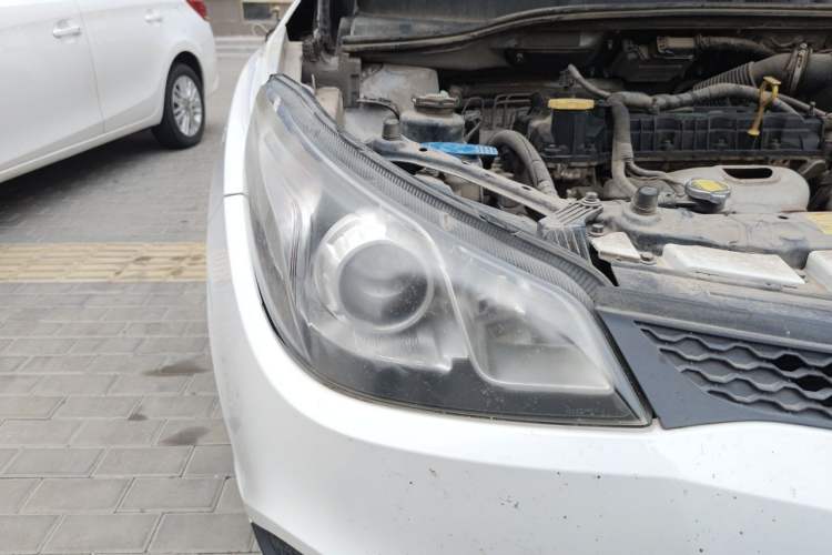 Used MG 5 2012 1.5L Manual Elite Edition Right Front Headlight