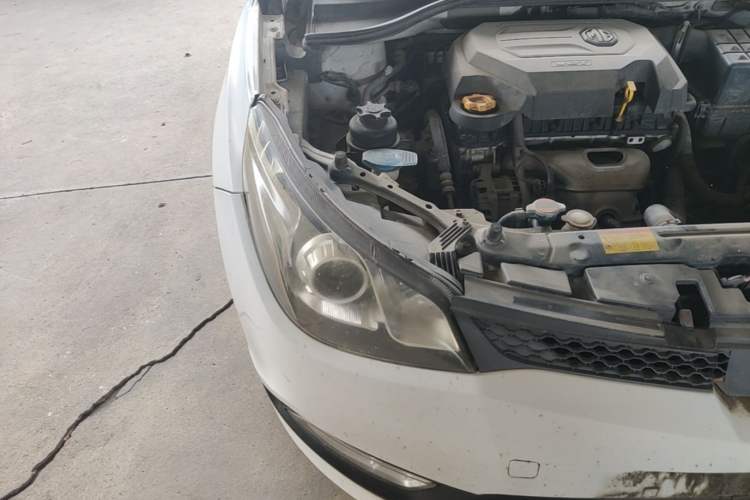 Used MG 5 2012 1.5L Manual Luxury Edition Right Front Headlight