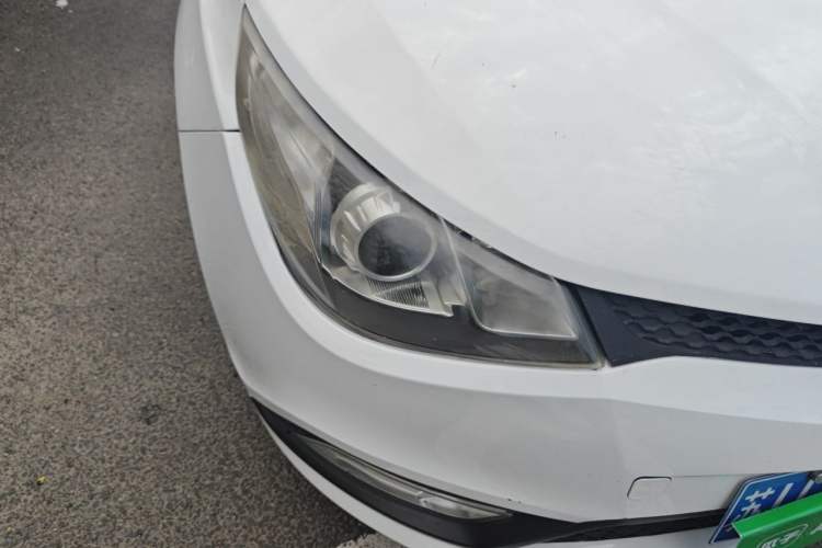 Used MG 5 2012 1.5L Automatic Elite Edition Right Front Headlight