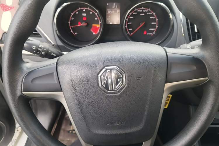Used MG 5 2012 1.5L Automatic Elite Edition Steering Wheel