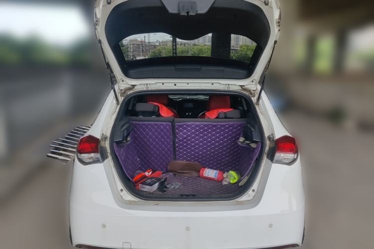 Used MG 5 2012 1.5L Manual Luxury Edition Trunk