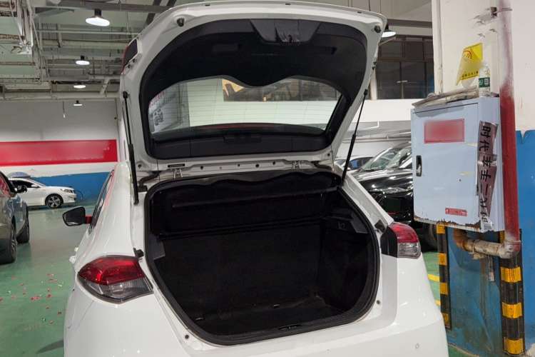 Used MG 5 2012 1.5L Automatic Elite Edition Trunk