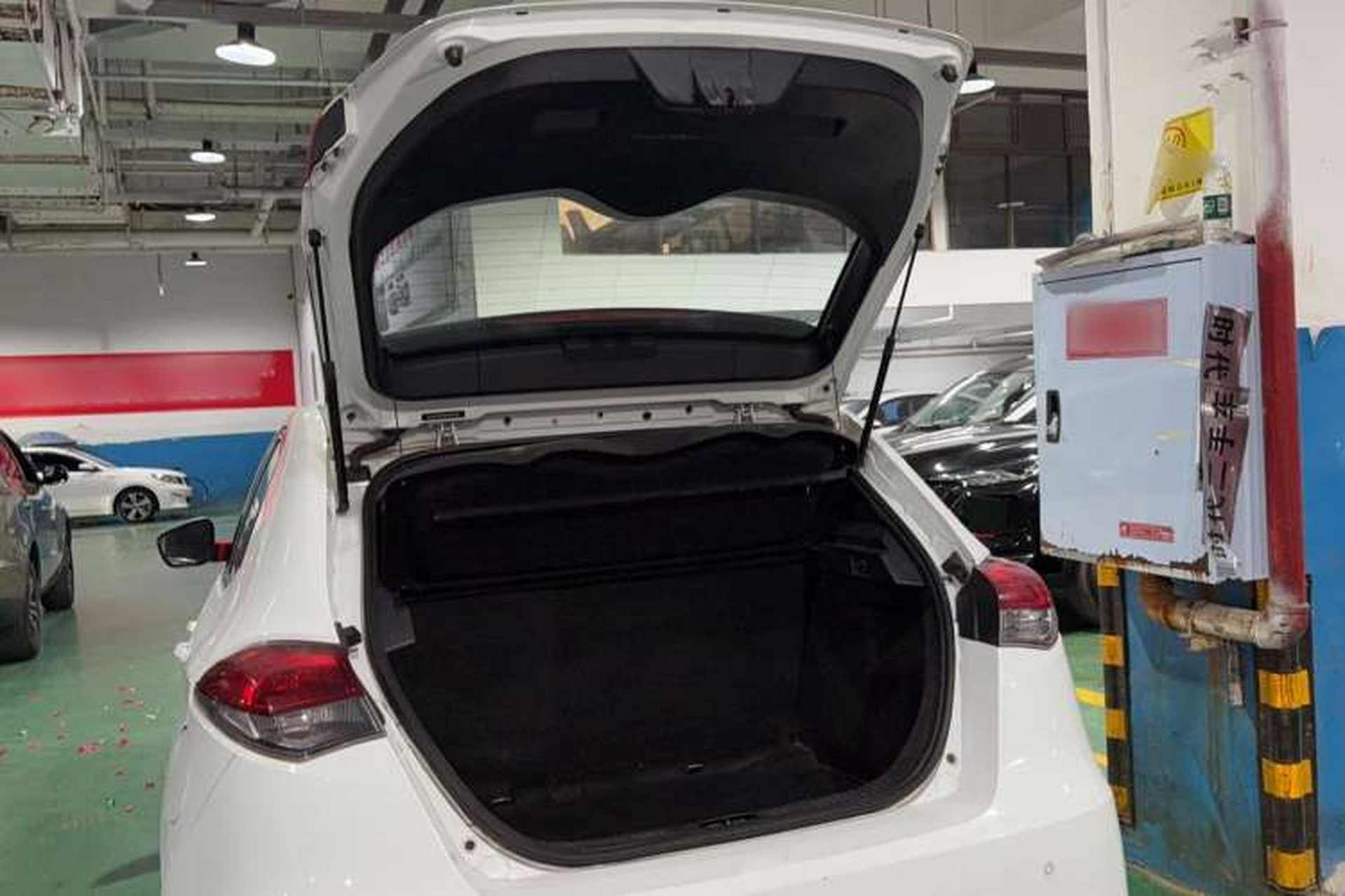 Used MG 5 2012 1.5L Automatic Elite Edition Trunk