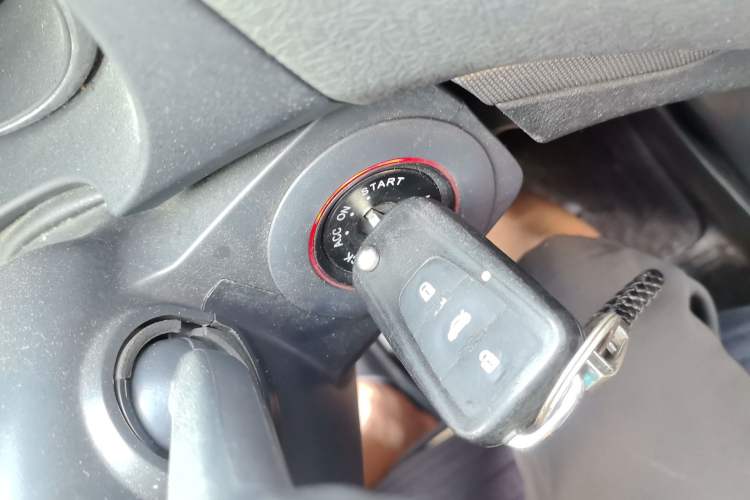 Used MG 5 2012 1.5L Automatic Luxury Edition Vehicle Key