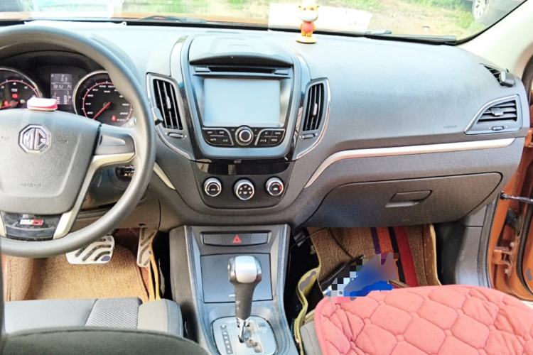 Used MG 5 2012 1.5L Automatic Elite Edition Center Console
