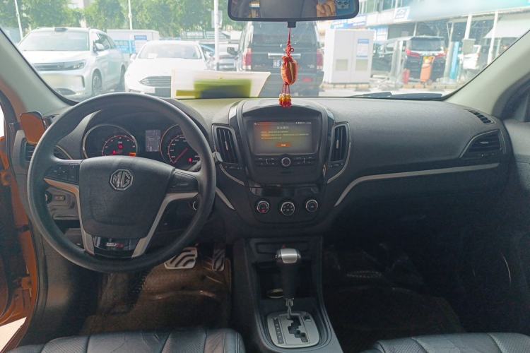 Used MG 5 2012 1.5L Automatic Luxury Edition Center Console