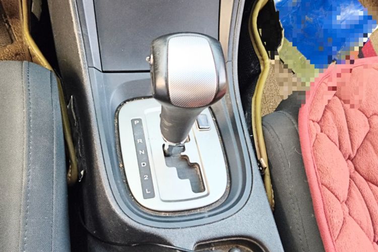 Used MG 5 2012 1.5L Automatic Elite Edition Gear Lever