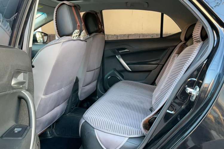 Used MG 5 2014 1.5T Automatic Luxury Model Interior 1