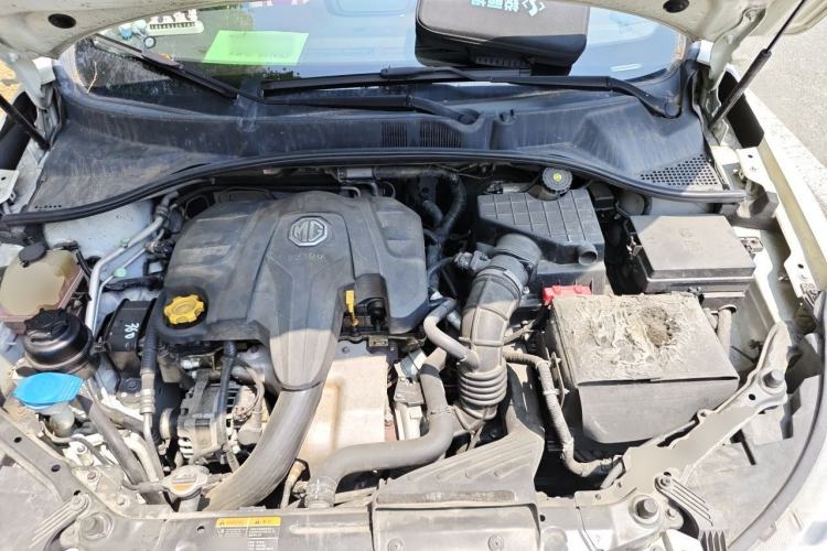 Used MG 5 2014 1.5T Automatic Luxury Model Engine Bay