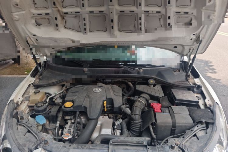 Used MG 5 2014 1.5T Manual Luxury Model Engine Bay