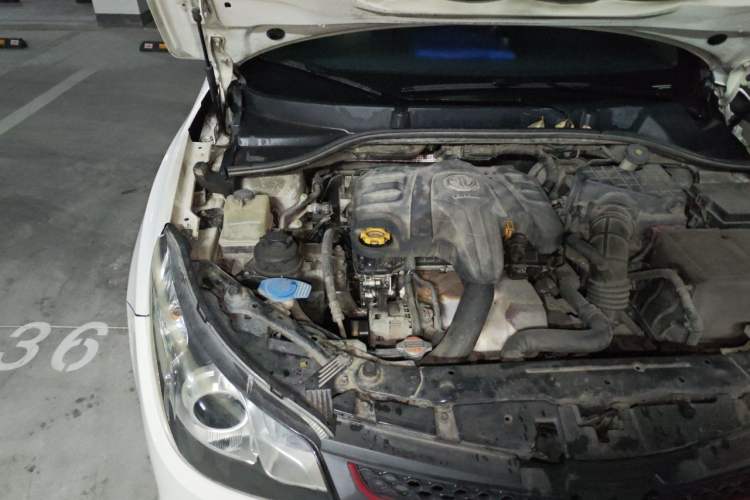 Used MG 5 2014 1.5T Automatic Luxury Model Engine Bay Right