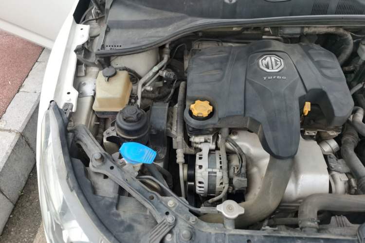 Used MG 5 2014 1.5T Automatic Luxury Model Engine Bay Right