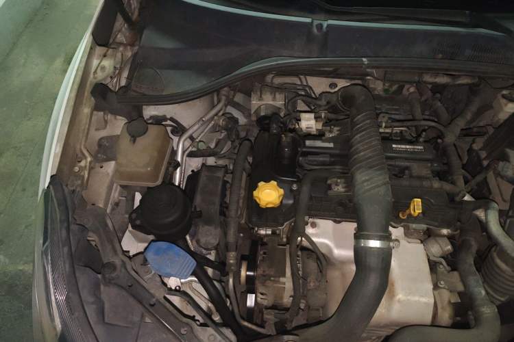 Used MG 5 2014 1.5T Automatic Luxury Model Engine Bay Right
