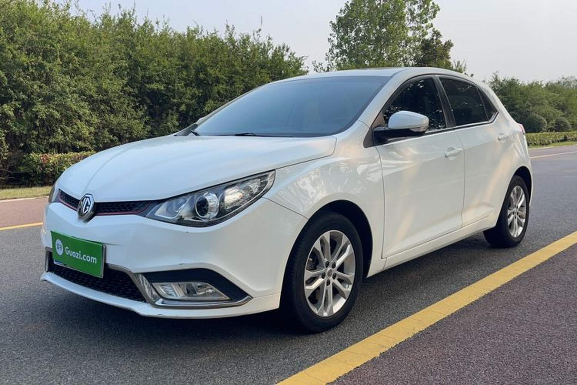 Used MG 5 2014 1.5T Automatic Luxury Model Front Left 45 Deg