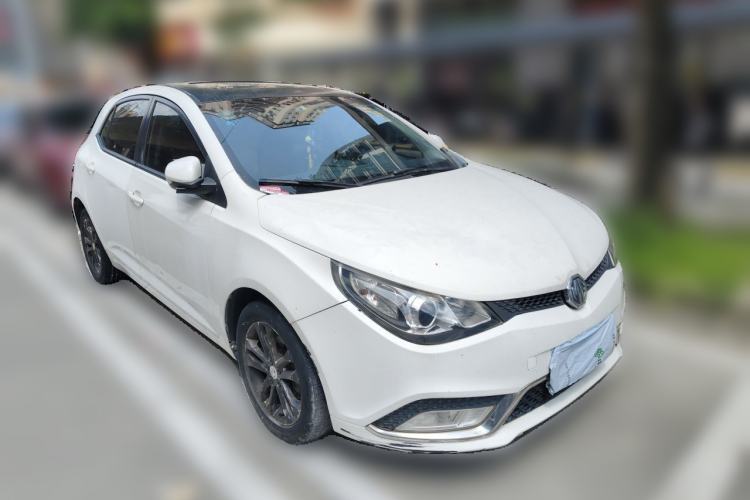 Used MG 5 2014 1.5T Automatic Luxury Model Front Right 45 Deg