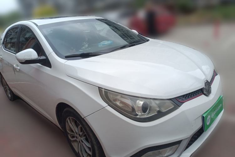 Used MG 5 2014 1.5T Automatic Luxury Model Front Right 45 Deg