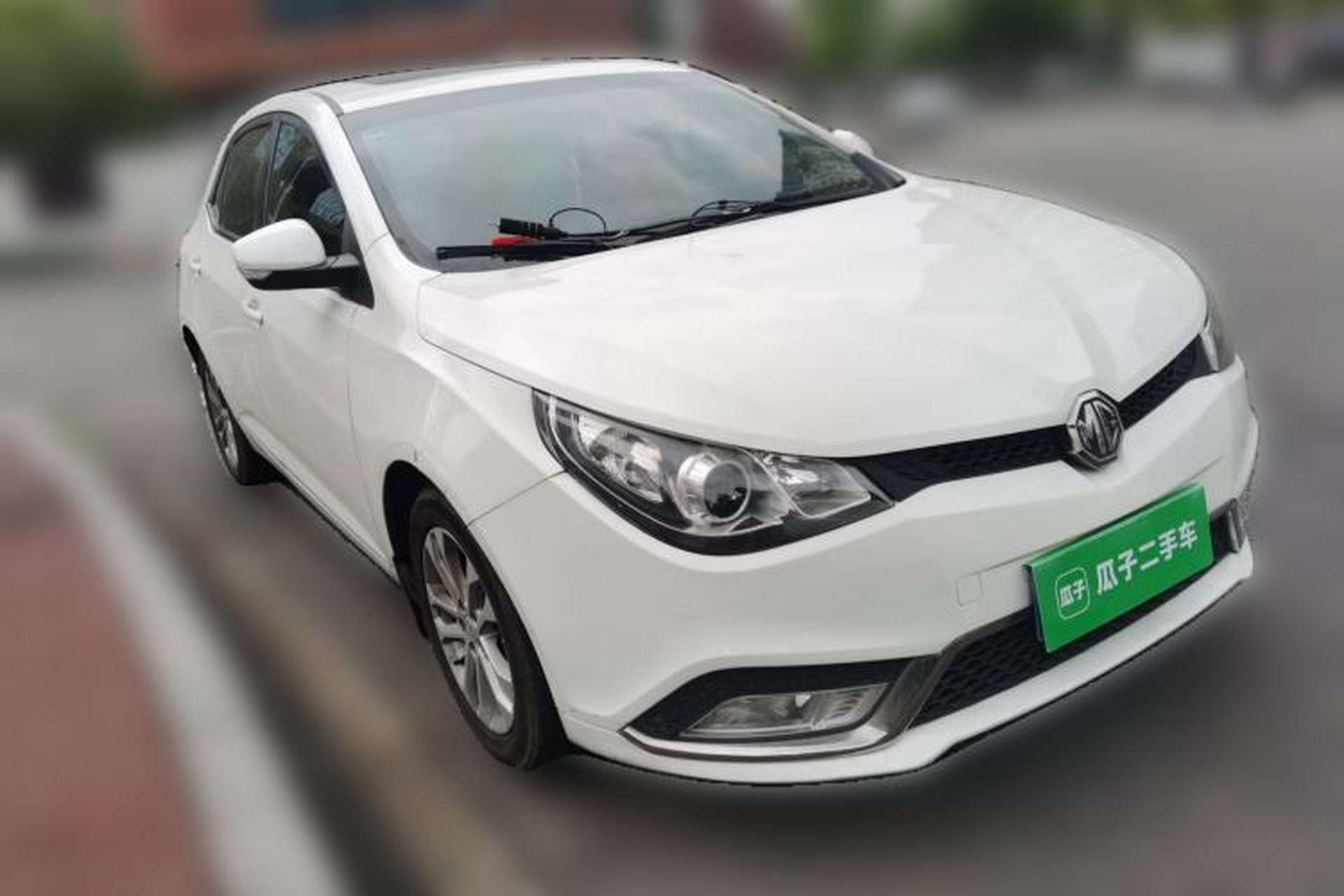 Used MG 5 2014 1.5T Automatic Luxury Model Front Right 45 Deg