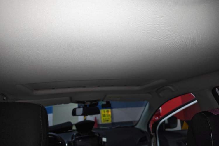 Used MG 5 2014 1.5T Automatic Luxury Model Headliner