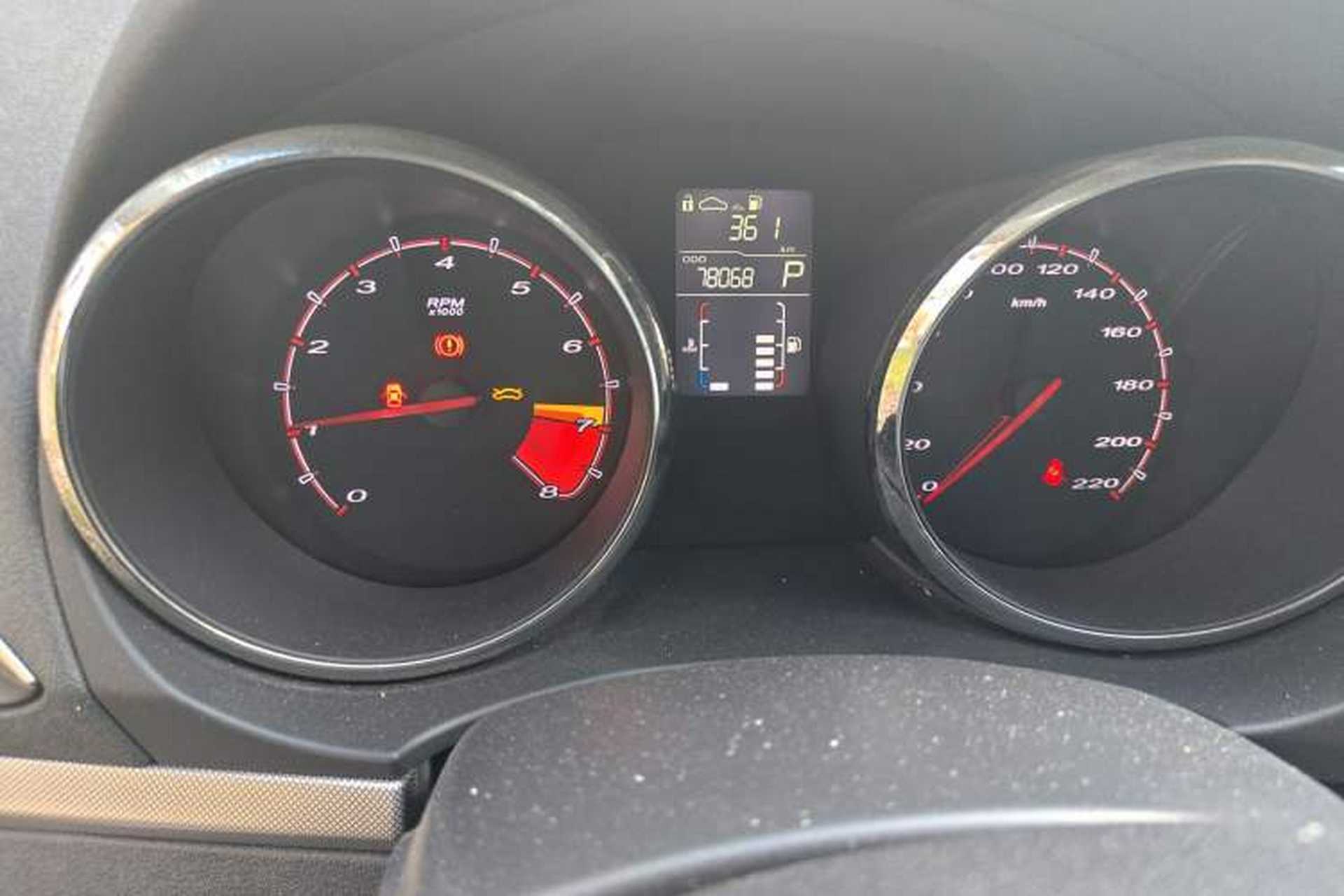 Used MG 5 2014 1.5T Automatic Luxury Model Instrument Cluster