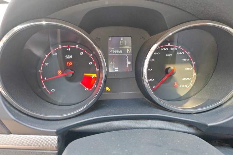 Used MG 5 2014 1.5T Automatic Luxury Model Instrument Cluster