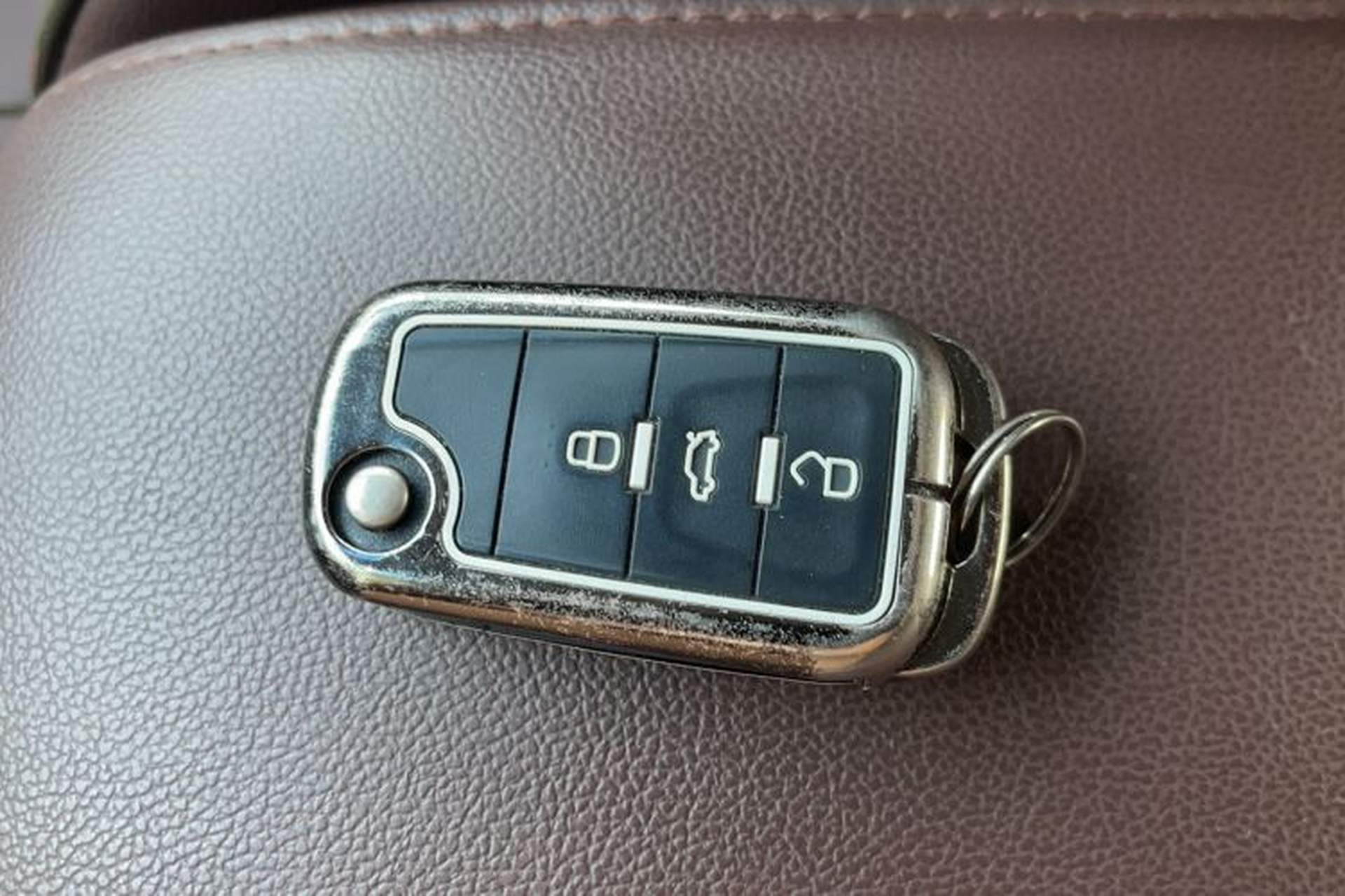 Used MG 5 2014 1.5T Automatic Luxury Model Interior 1