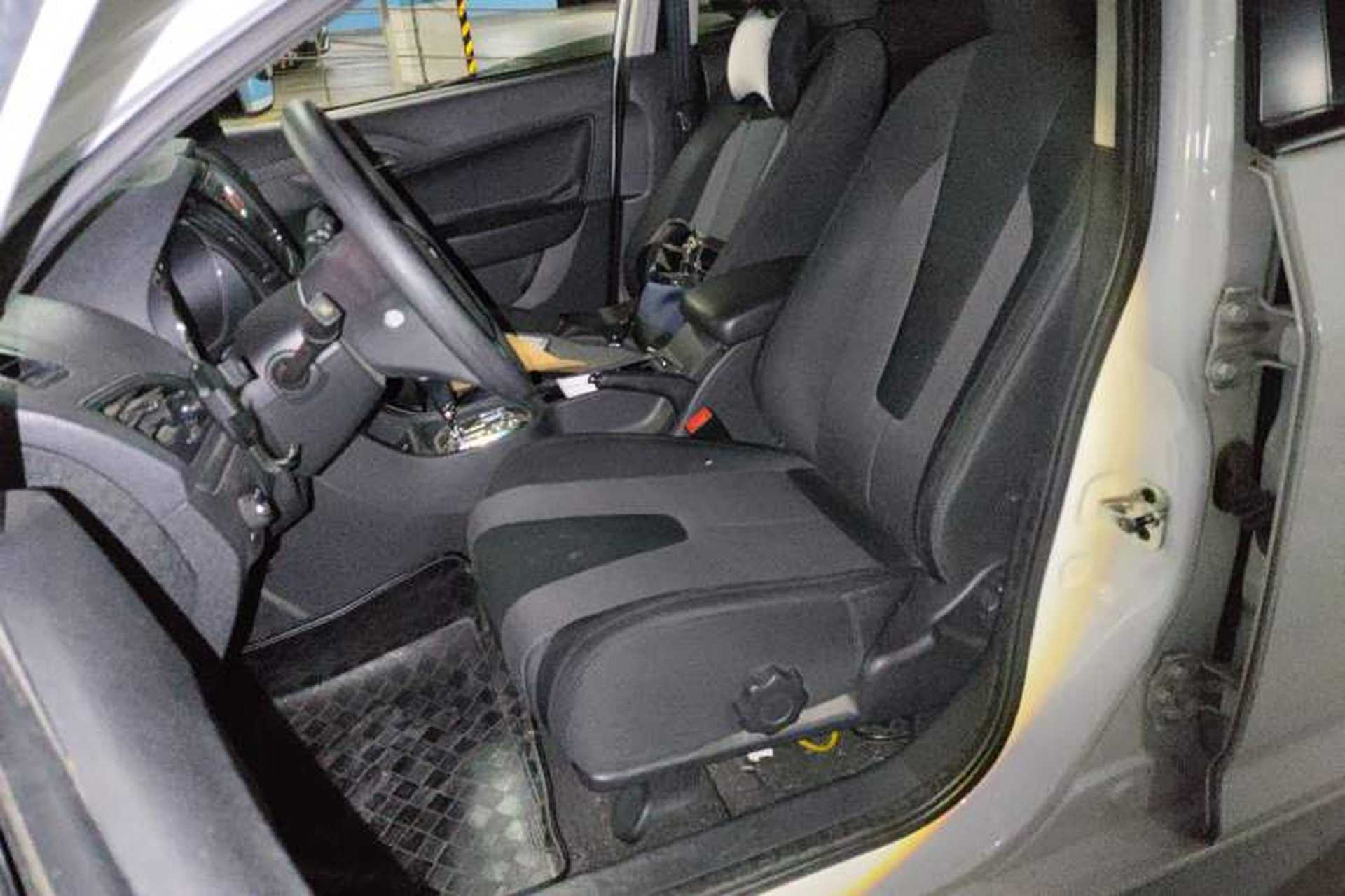 Used MG 5 2014 1.5T Automatic Luxury Model Left Front Seat