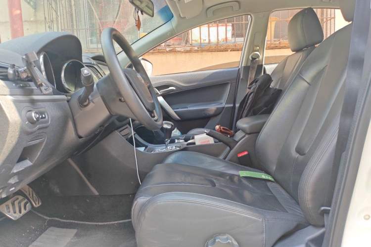 Used MG 5 2014 1.5T Automatic Luxury Model Left Front Seat
