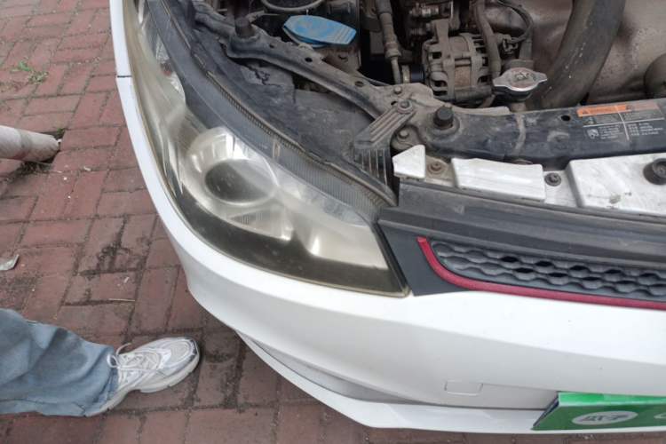 Used MG 5 2014 1.5T Automatic Luxury Model Right Front Headlight