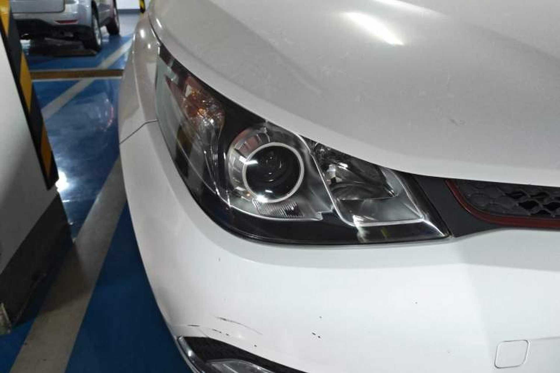 Used MG 5 2014 1.5T Automatic Luxury Model Right Front Headlight