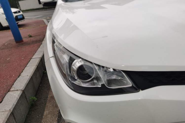 Used MG 5 2014 1.5T Automatic Luxury Model Right Front Headlight