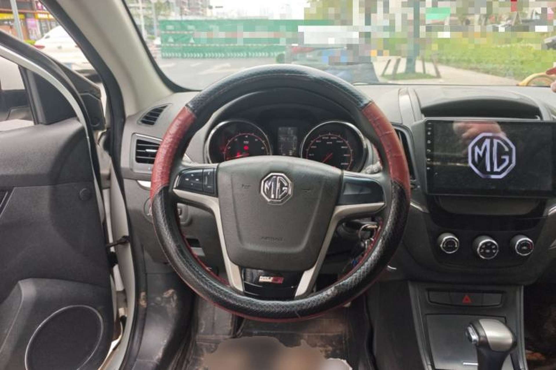 Used MG 5 2014 1.5T Automatic Luxury Model Steering Wheel