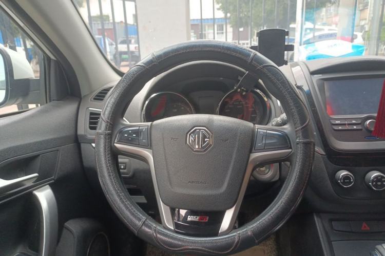 Used MG 5 2014 1.5T Automatic Luxury Model Steering Wheel