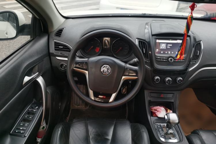 Used MG 5 2014 1.5T Automatic Luxury Model Steering Wheel