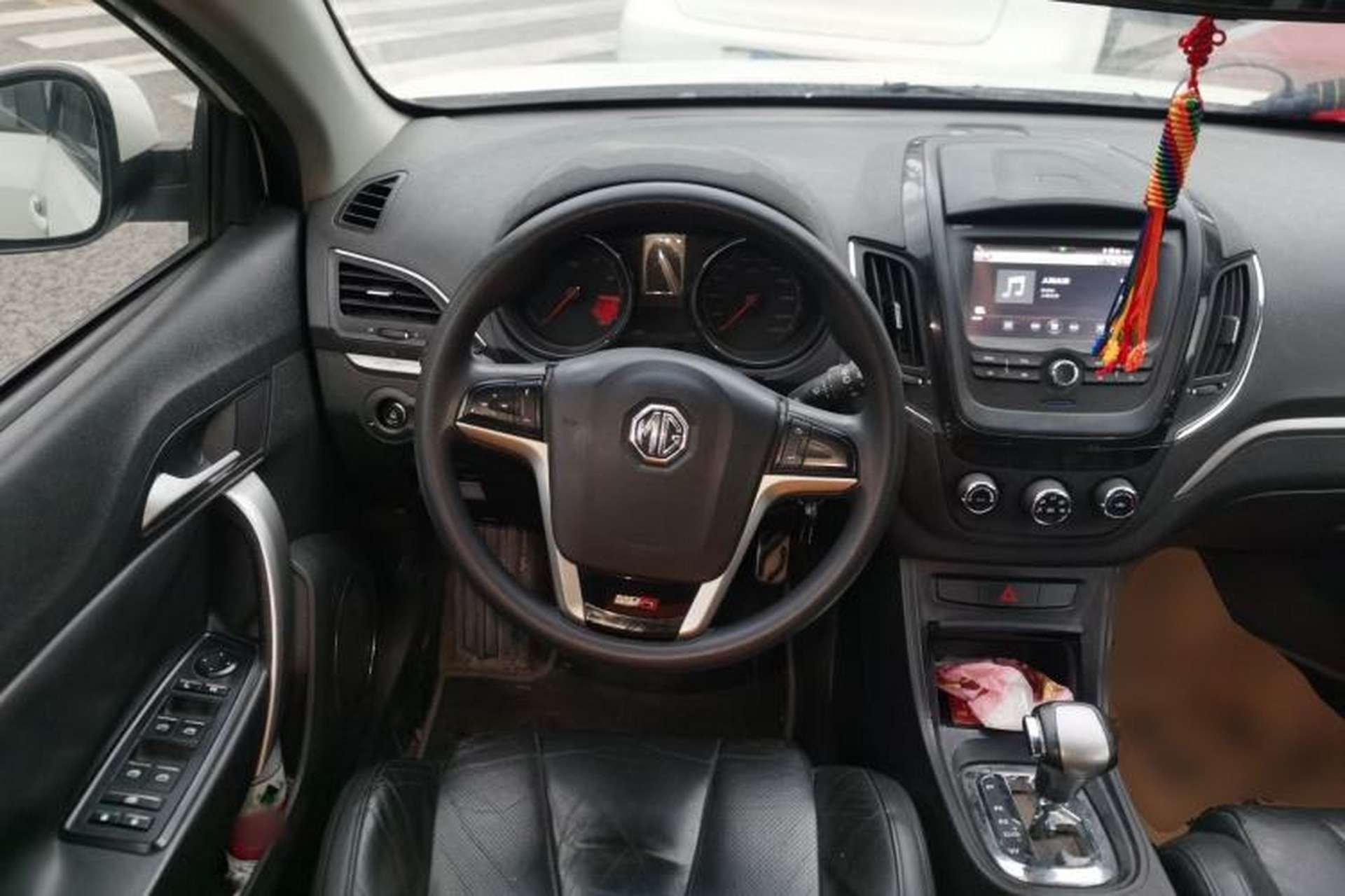 Used MG 5 2014 1.5T Automatic Luxury Model Steering Wheel