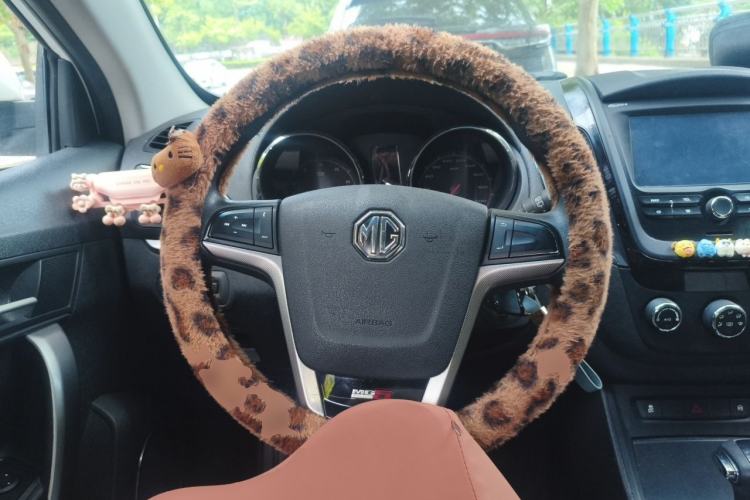 Used MG 5 2014 1.5T Automatic Luxury Model Steering Wheel