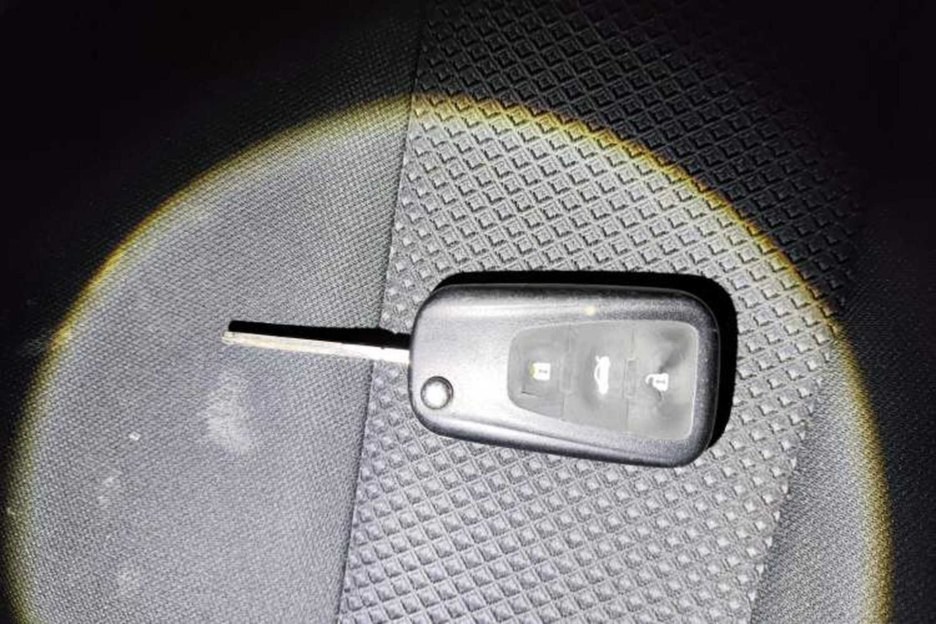 Used MG 5 2014 1.5T Automatic Luxury Model Vehicle Key