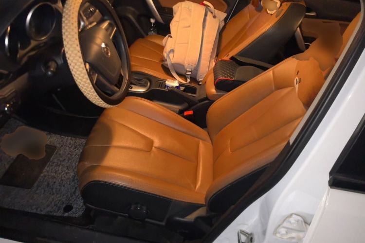 Used MG 5 2015 1.5T Automatic InkaNet Luxury Edition Left Front Seat