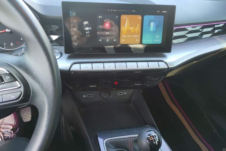 Used MG 5 2021 180 DVVT Manual Youth Style Edition Audio And AC Panel