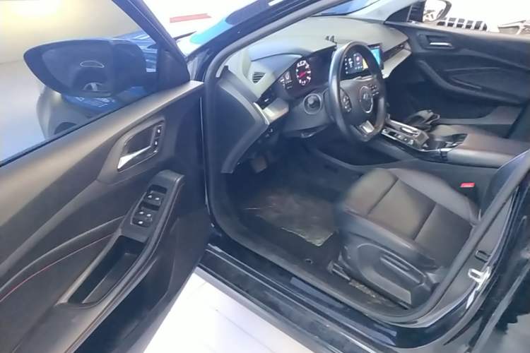 Used MG 5 2021 180 DVVT CVT Youth Luxury Edition Driver Seat