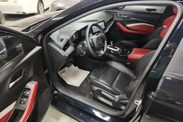 Used MG 5 2021 Revised 300TGI DCT Qingshè Luxurious Enjoyment Edition Driver Seat