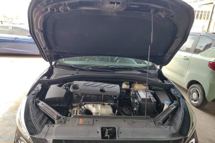 Used MG 5 2021 180 DVVT CVT Youth Luxury Edition Engine Bay
