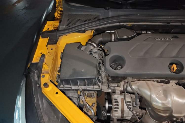 Used MG 5 2021 180 DVVT CVT Youth Luxury Edition Engine Bay Right