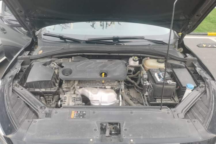 Used MG 5 2021 180 DVVT CVT Youth Luxury Edition Engine Bay