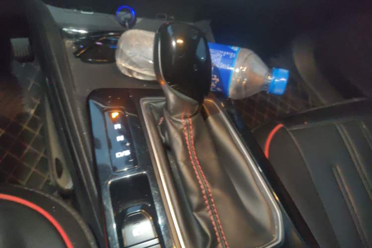 Used MG 5 2021 Revised Version 180 DVVT CVT Youth Luxury Edition Gear Lever