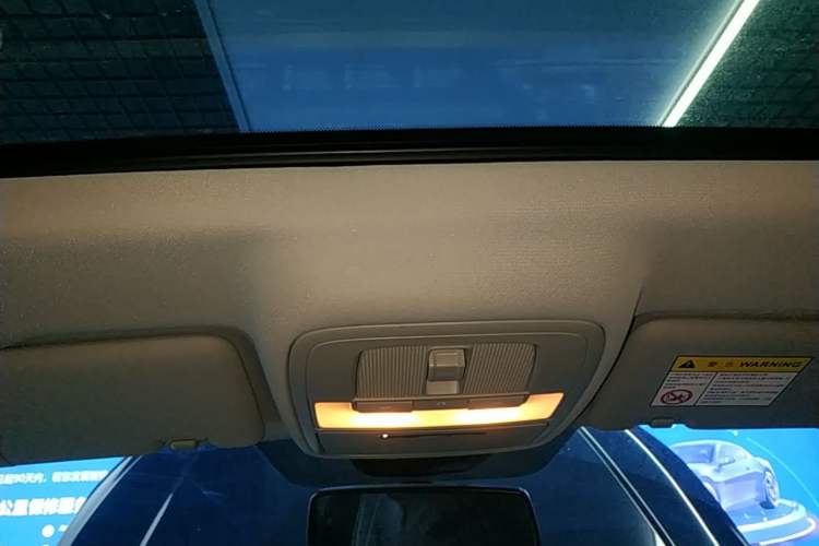 Used MG 5 2021 180 DVVT CVT Youth Luxury Edition Headliner