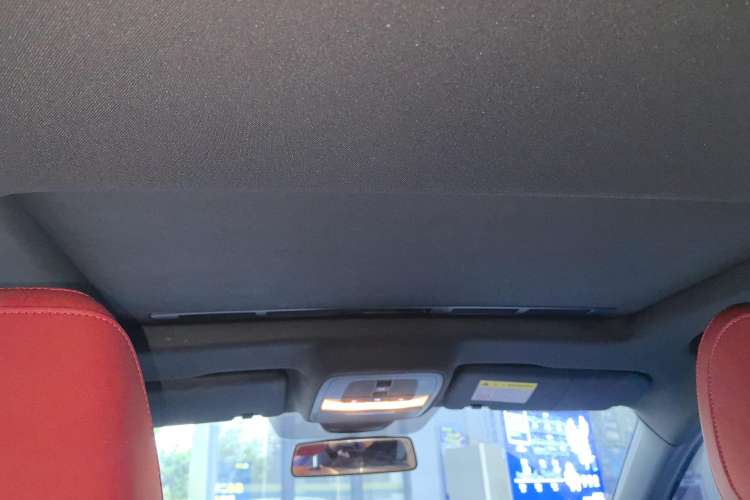 Used MG 5 2021 180 DVVT CVT Youth Luxury Edition Headliner