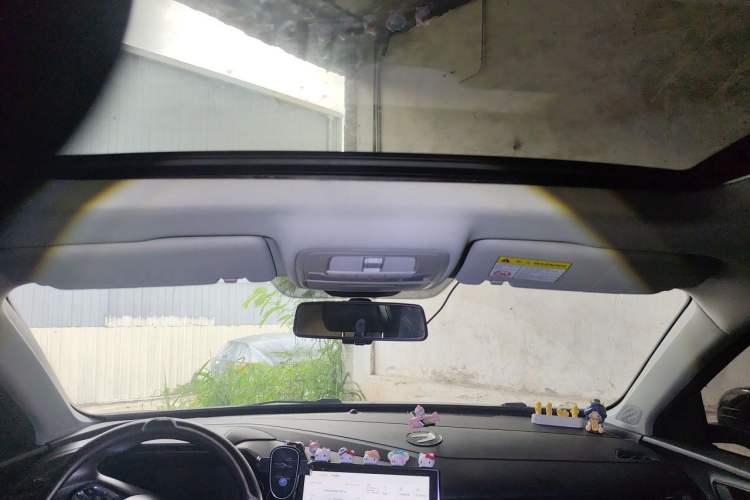 Used MG 5 2021 180 DVVT CVT Youth Luxury Edition Headliner