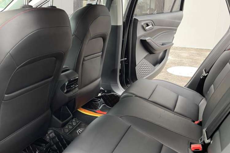 Used MG 5 2021 180 DVVT CVT Youth Luxury Edition Interior 2
