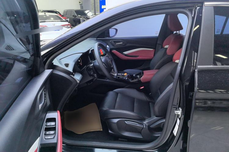 Used MG 5 2021 180 DVVT CVT Youth Luxury Edition Left Front Seat